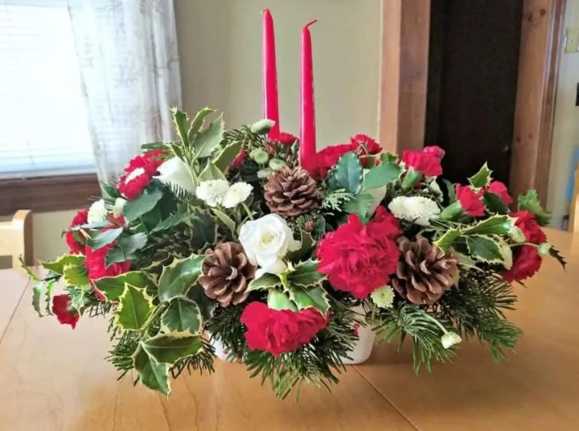 A seasonal Christmas arrangement by Blooming Marvellous
