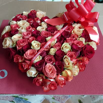 A Blooming Marvellous floral arrangement by Lorena